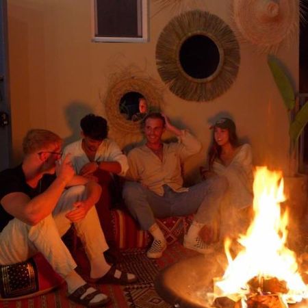 Playa Del Sol Surf House Hostel Tamraght ภายนอก รูปภาพ