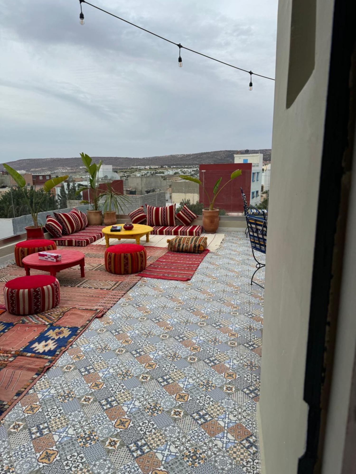 Playa Del Sol Surf House Hostel Tamraght ภายนอก รูปภาพ