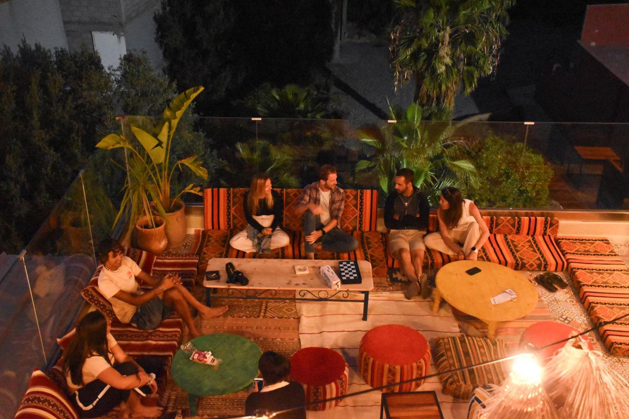 Playa Del Sol Surf House Hostel Tamraght ภายนอก รูปภาพ
