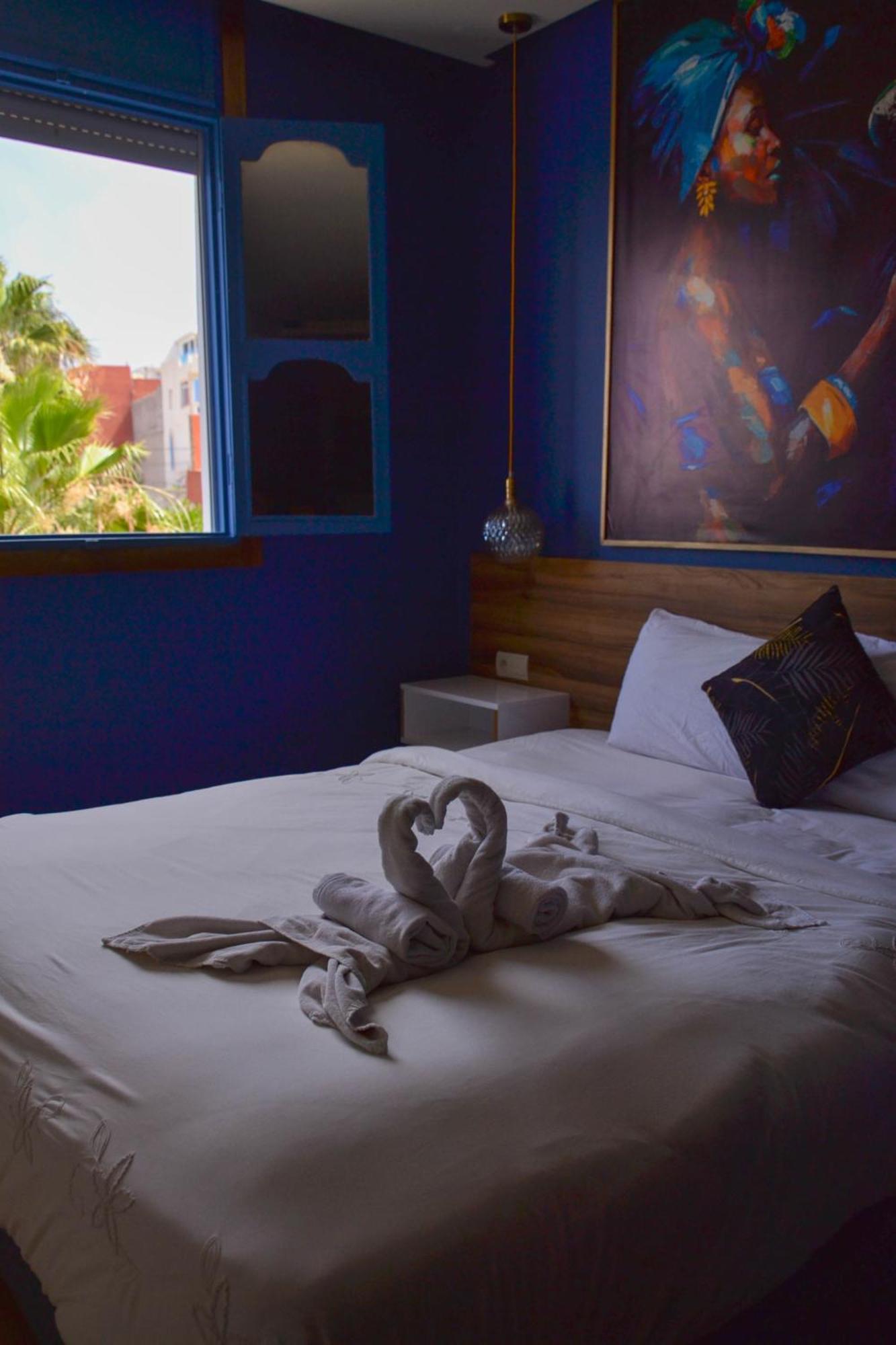 Playa Del Sol Surf House Hostel Tamraght ภายนอก รูปภาพ