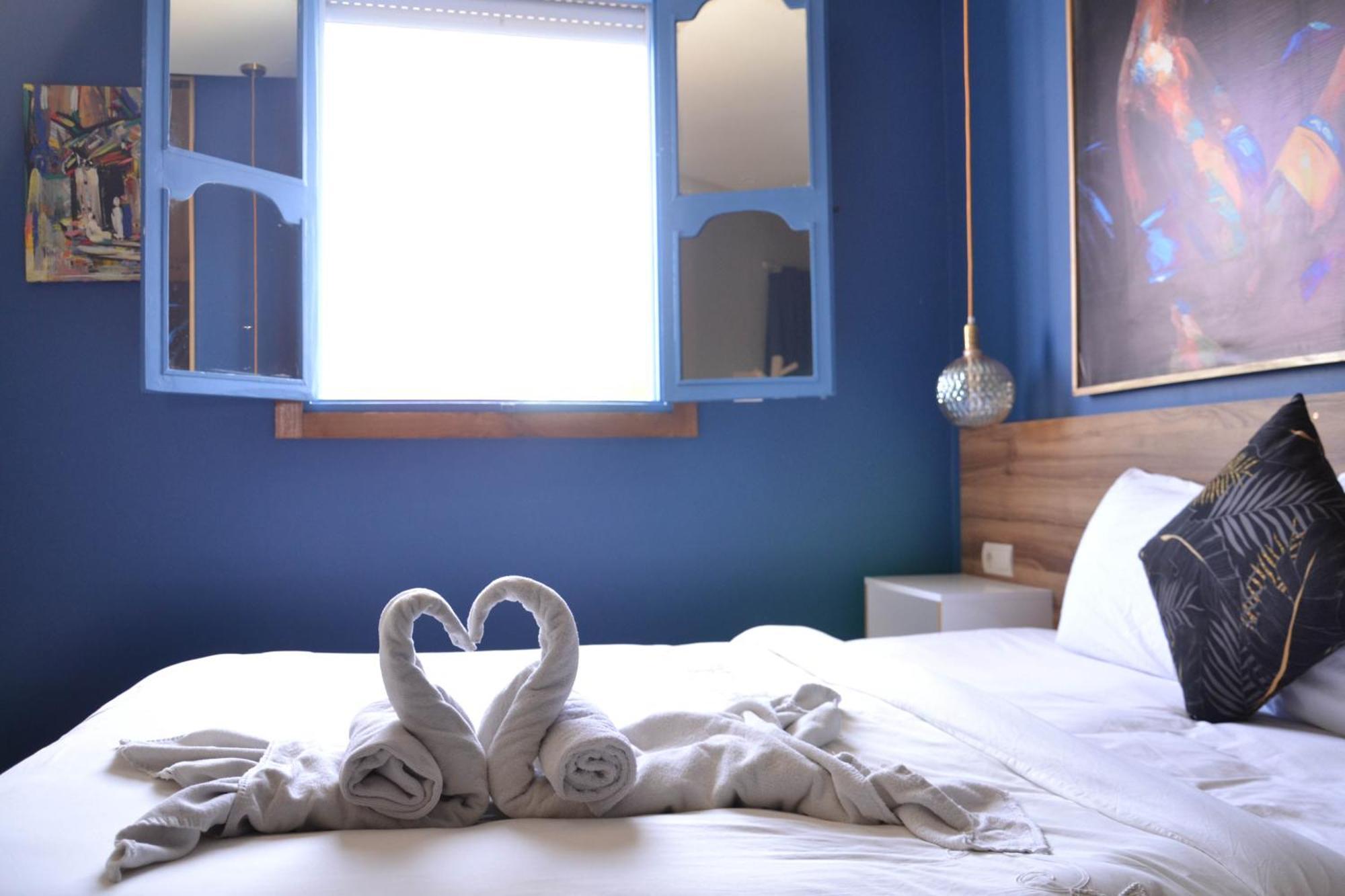 Playa Del Sol Surf House Hostel Tamraght ภายนอก รูปภาพ